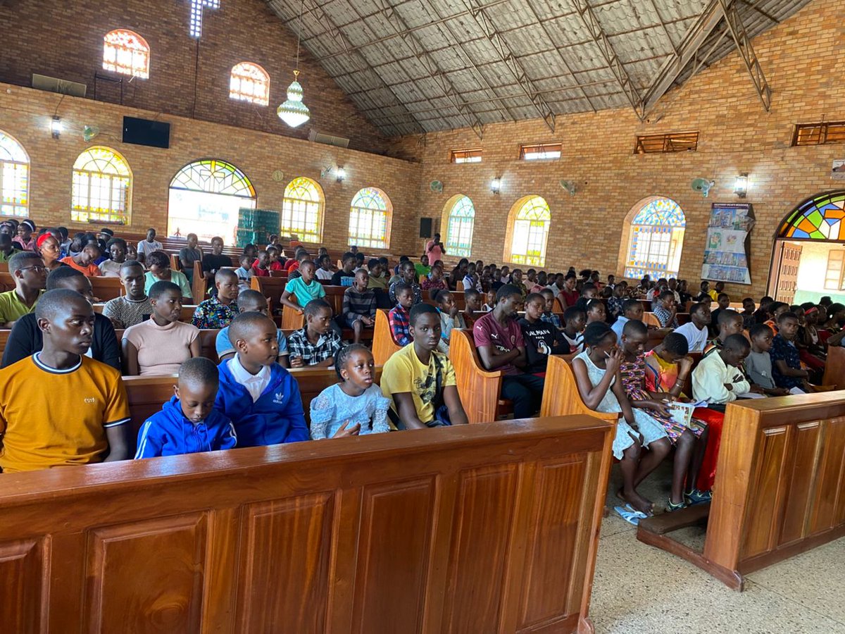 Addressing youth conference at St.Stephen's church Mpererwe this morning.