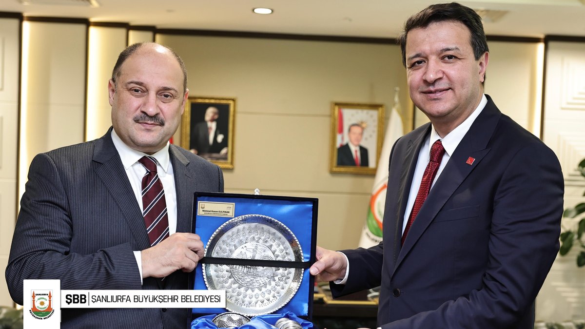 sanliurfabld's tweet photo. Saadet Partisi Genel Başkanı Mahmut Arıkan, Şanlıurfa İl Başkanı Halil Yiğit ve beraberindeki heyet, Şanlıurfa Büyükşehir Belediye Başkanımız Mehmet Kasım Gülpınar'ı ziyaret ettiler.

Nazik ziyaretlerinden dolayı kendilerine teşekkür ederiz. https://t.co/tOmjDYN4mY