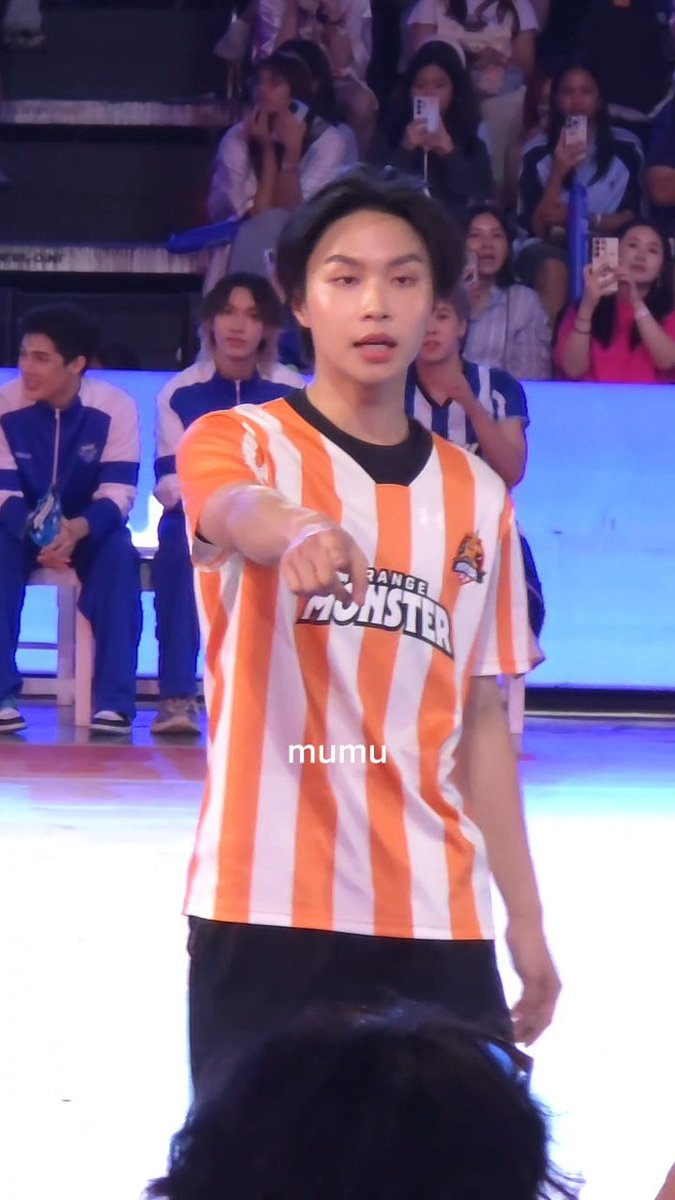 nropiamahc1's tweet photo. ฮีตอนดุมัมหมี

OLYMPOP2025 X BUS 
#OLYMPOPDAY 
꒰ #JUNGT ꒱ https://t.co/5CKKkYKJgA