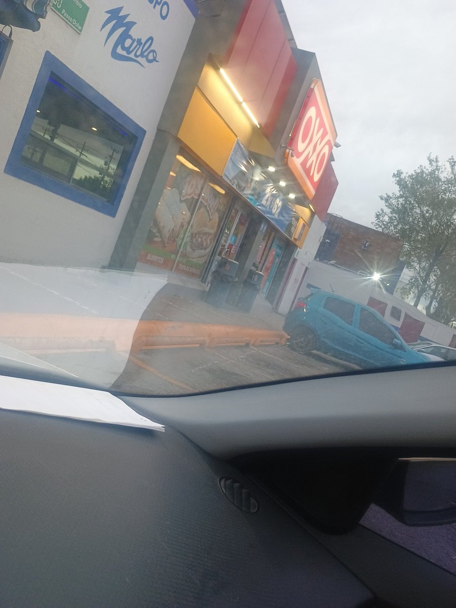 Luxho_Castro's tweet photo. @OXXO_Escucha a q hrs abre ..si es 24 hs??? https://t.co/akoiUXFegE