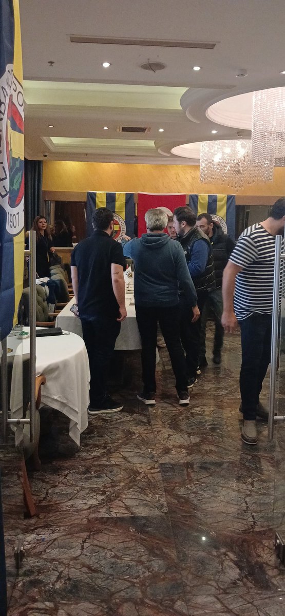 Devam, sen yenilene, yıkılana kadar devam!
#FenerbahçeİçinHemenSeçim 
#imzaverfenerbahçe