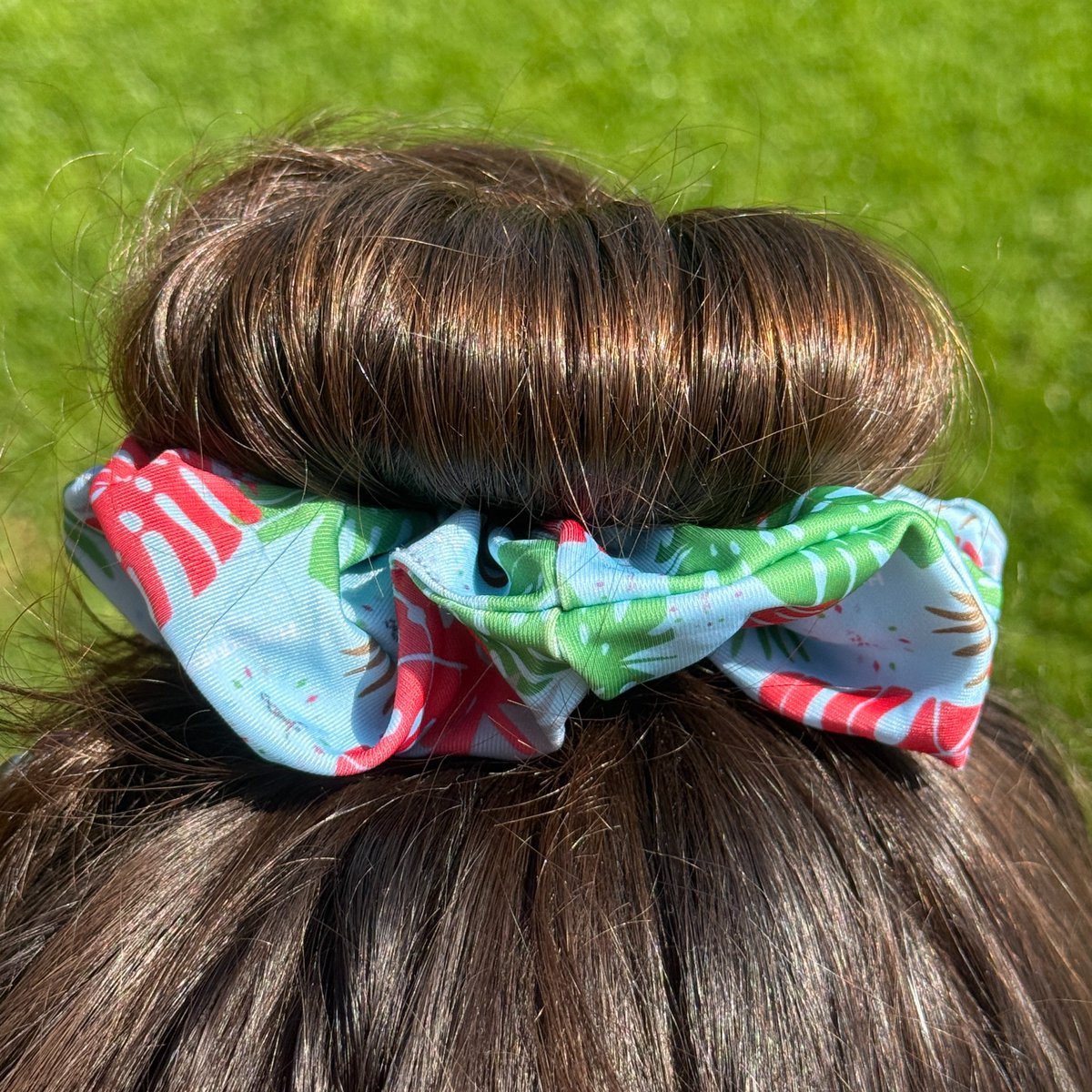 The Harlequins Foundation (@quinsfoundation) on Twitter photo Don't miss your chance to grab a limited edition Big Summer Kick-Off scrunchie! 💥
Available today at The Stoop as <a href="/Harlequins/">Harlequins 🃏</a> take on Exeter in the final home match of the season 🏉🔥
You can find them in Shop 1 or from our amazing volunteers around the ground - but be quick, Don't miss your chance to grab a limited edition Big Summer Kick-Off scrunchie! 💥
Available today at The Stoop as <a href="/Harlequins/">Harlequins 🃏</a> take on Exeter in the final home match of the season 🏉🔥
You can find them in Shop 1 or from our amazing volunteers around the ground - but be quick,