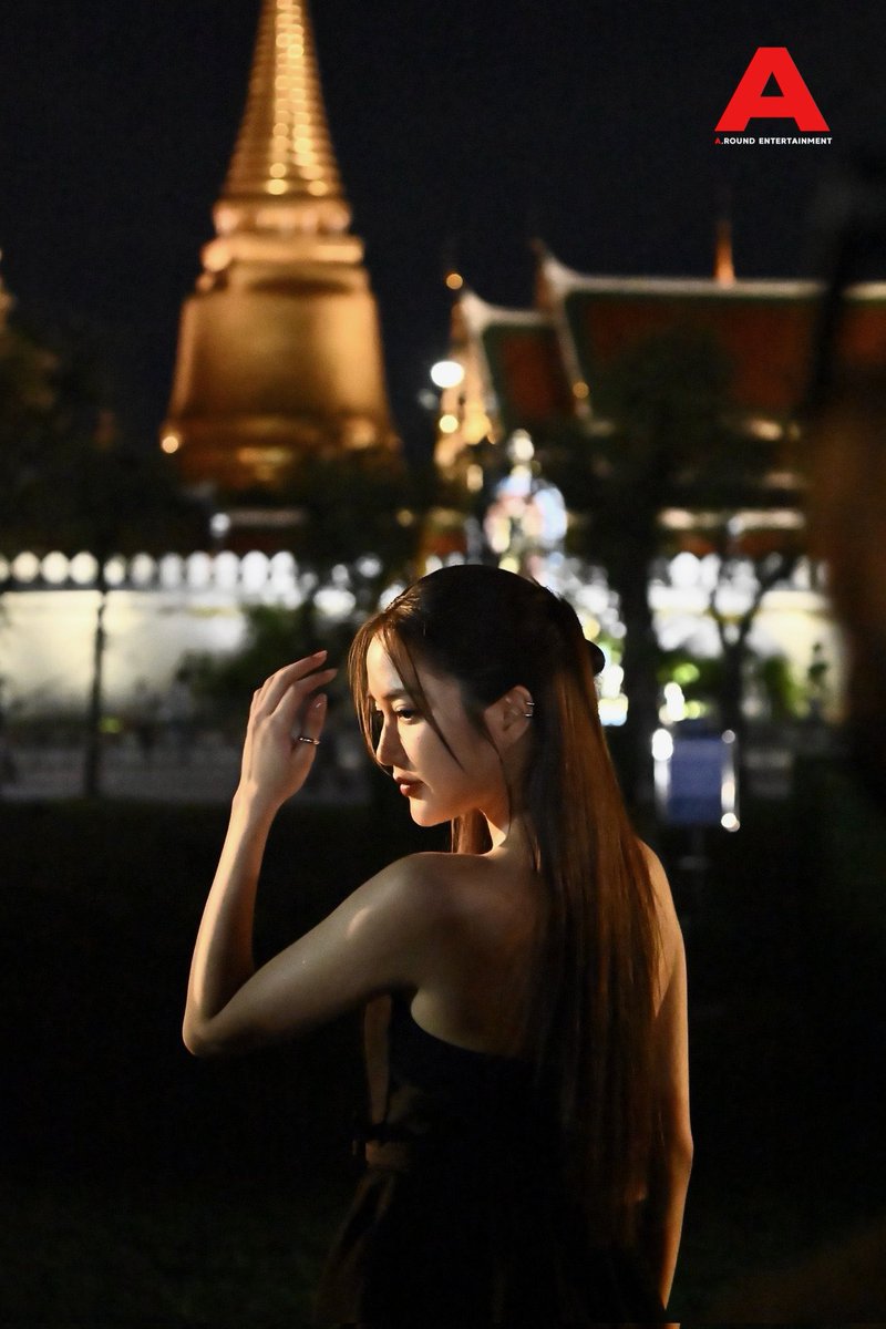 ภาพสวย แบบสวย ไม่รู้จะบรรยายเป็นคำพูดยังไงเลยค่ะ 🥹🤍

SAROCHA WITH KAWS GRAND OPENING 
#KawsHolidayxFreen
#srchafreen