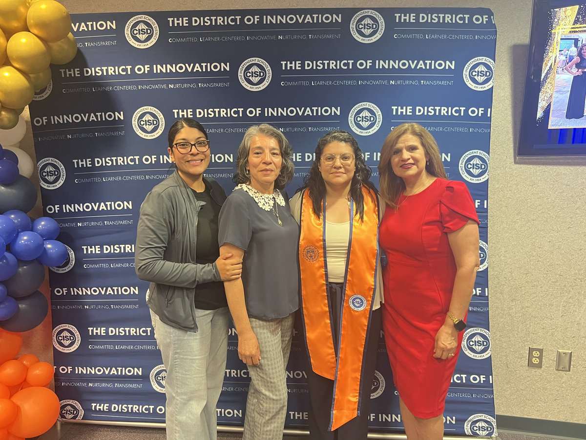Michelle Trujillo (@mtrujillo_dhe) on Twitter photo We are proud of our <a href="/utepcoe/">College of Education</a> Residents! You all have had such a fun and exciting year of learning! Thank you to our <a href="/DHE_Bobcats/">Desert Hills Elementary</a> Mentors who provided love and support to help grow our future teachers! We are proud of our <a href="/utepcoe/">College of Education</a> Residents! You all have had such a fun and exciting year of learning! Thank you to our <a href="/DHE_Bobcats/">Desert Hills Elementary</a> Mentors who provided love and support to help grow our future teachers!