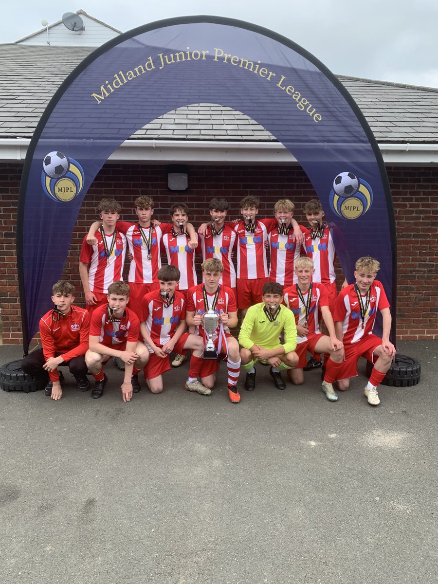 Sports_ESFC's tweet image. 🚨MJPL CUP FINAL WINNERS 🚨

ESFC 2-1 FDC

Congratulations to our Under 16 squad who won today’s final 

Fantastic performance from the squad 

🔴⚪️
#theclan