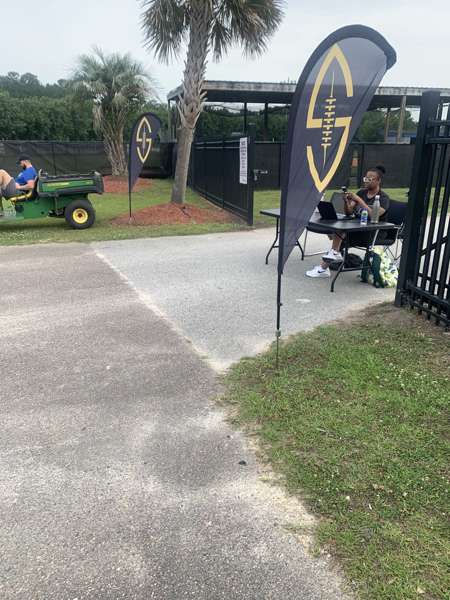 AEX EXPO Combine 

📍 Charleston, SC 

Fort Dorchester High School 

#AEX #EXPO