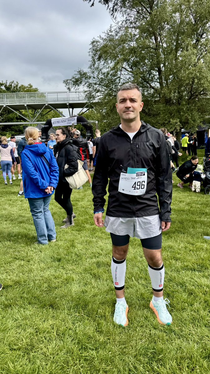 vladimirDA's tweet photo. Beh pre pamäť národa. Sloboda je beh na dlhú trať.
50,59/10km #postbellum https://t.co/cmtNcmWJIj