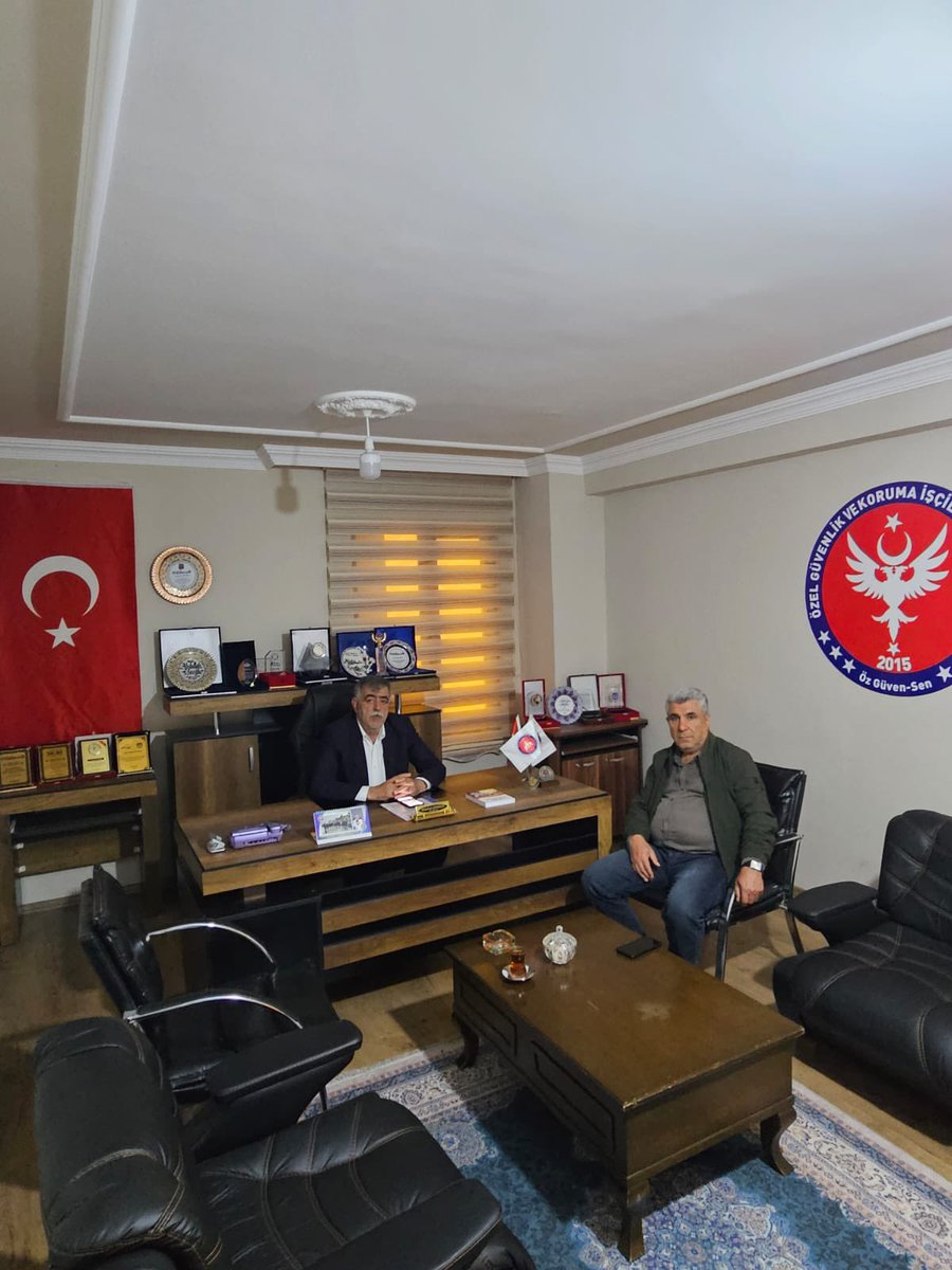 YENİ BÜROMUZDA BAŞLADIK ALLAH YARDIMCIMIZ OLSUN