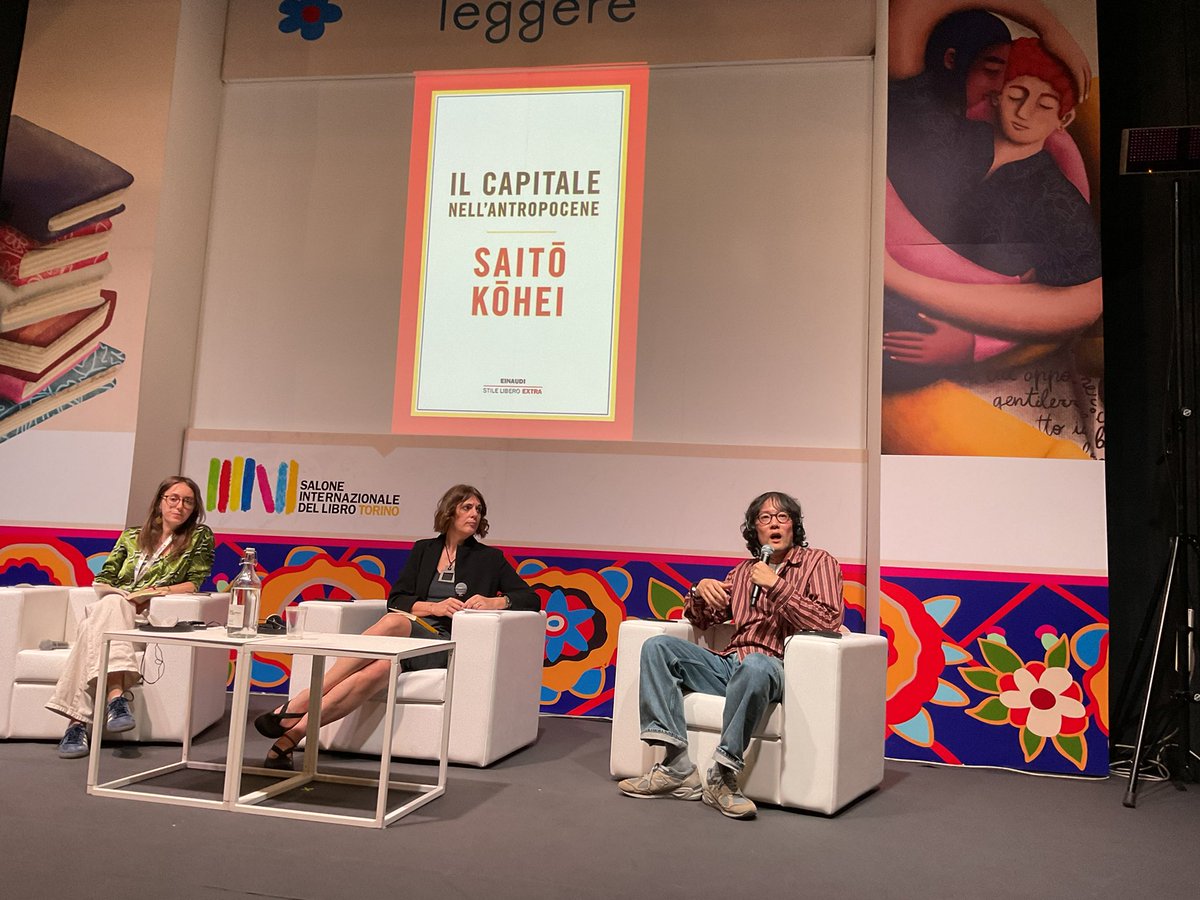 "Il capitalismo è un sistema caratterizzato dalla scarsità, perché ci fa volere sempre di più. La decrescita ci fa focalizzare su cosa è necessario e cosa no».
<a href="/koheisaito0131/">斎藤幸平</a> 
#SalTo25
