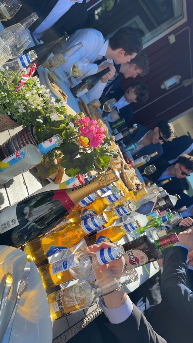 Gratulerer med dagen 🇳🇴🥳🥂