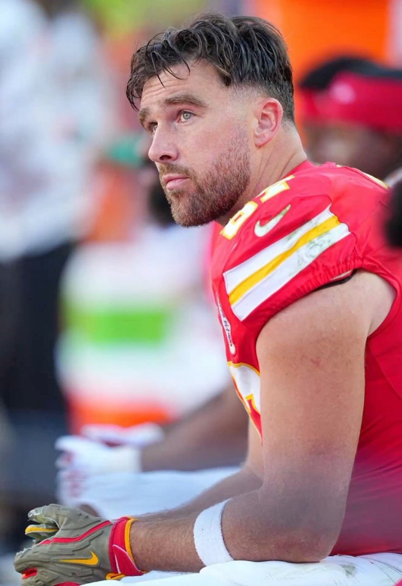 Built for the spotlight born for the pressure.