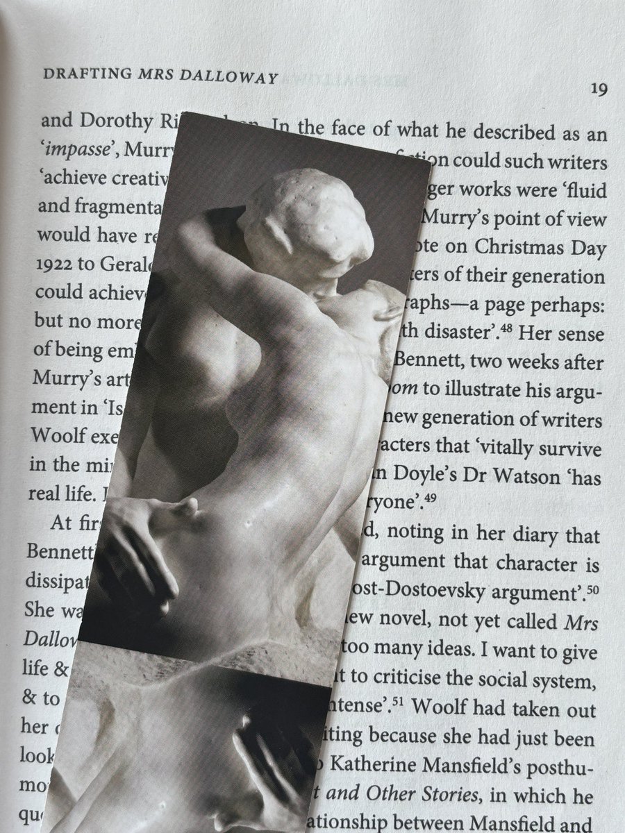 I am very delighted to get a chance to read and review this perfect book! I am sending my warmest thanks to <a href="/ManchesterUP/">Manchester University Press</a> &amp; Mark Hussey. This means a lot! 🤎