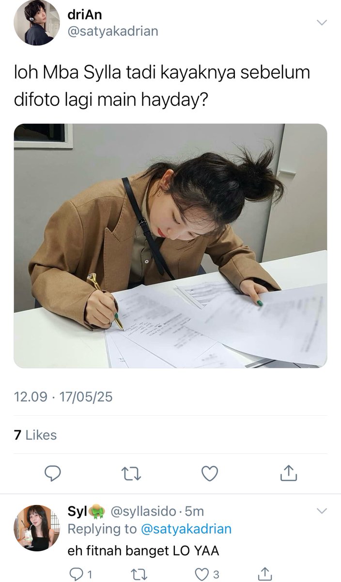 🪭𑁤 tweet media