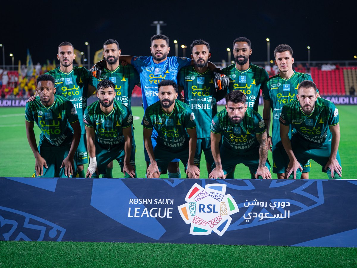 رائد ازيبي tweet media