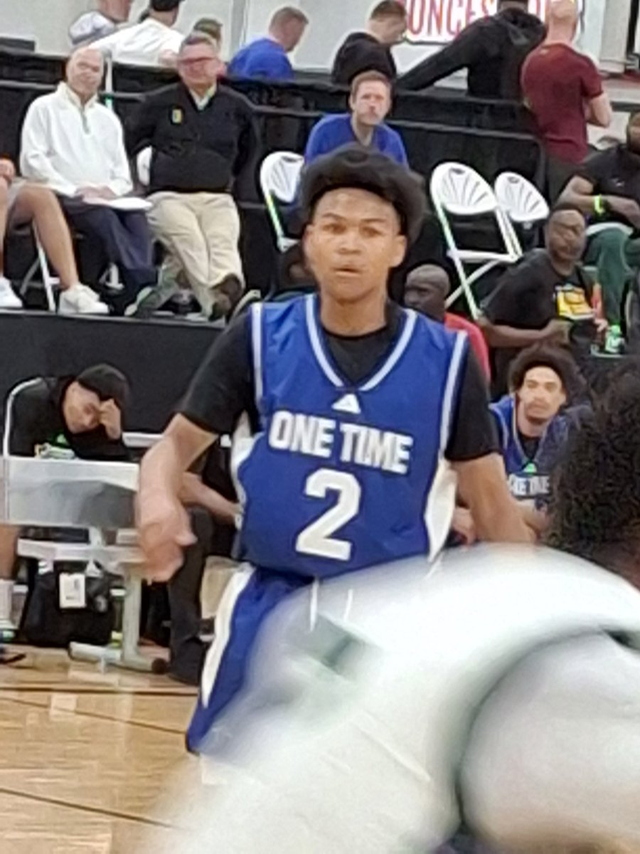 chick gillespie tweet media