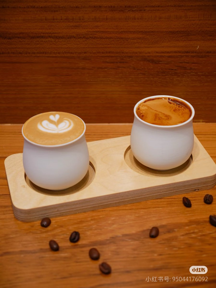 ChEmbPa's tweet photo. Encontré esta cafetería en Pekín en Xiaohongshu. Tengo que visitarla cuando regrese. https://t.co/jVMscgujQH