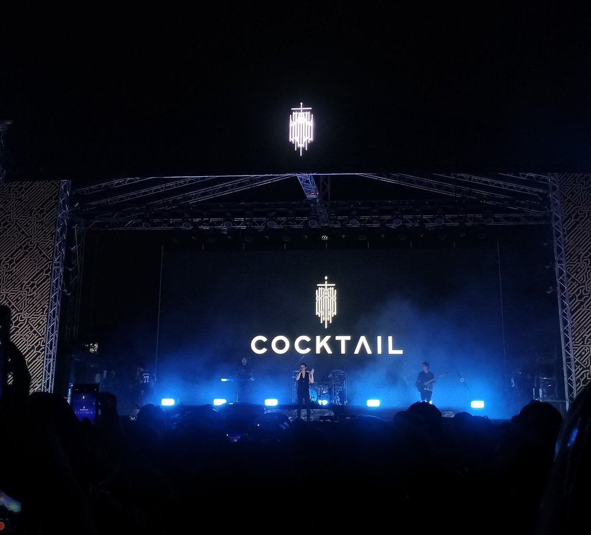 cigarettes (@lwjxbf) on Twitter photo 