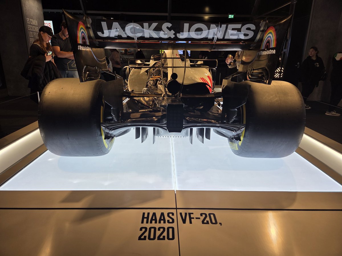 Imponente el HAAS VF20
