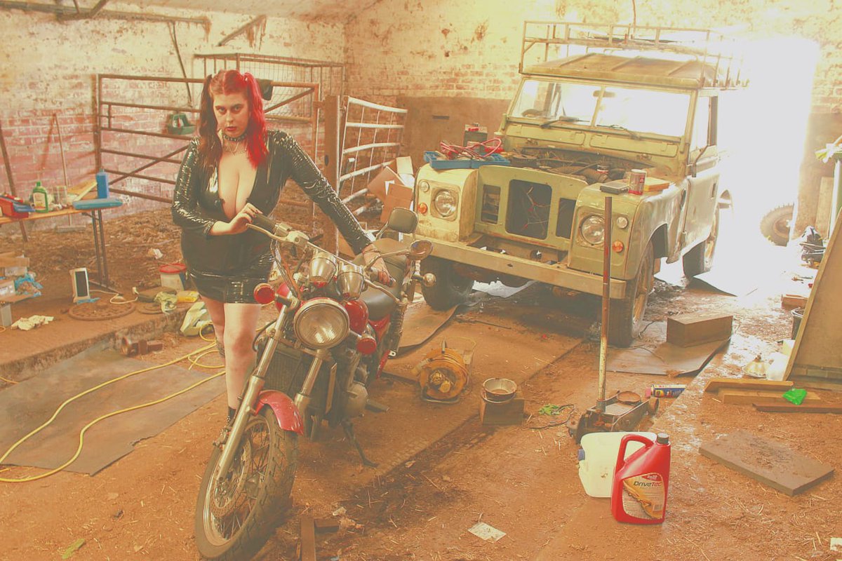 Tattooedlady062's tweet photo. Grit, grease, and attitude. Who says you can't fix engines in latex?
#GarageGoddess #VintageVibes #MotorheadMood #BoldAndBuilt #WrenchesAndWickedness https://t.co/Gl1ku3Czkx