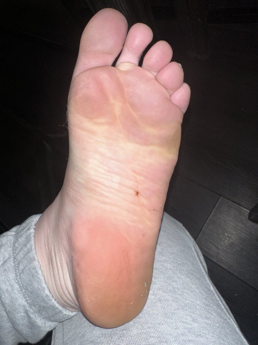 Who’s gonna clean it for mommy? 😘