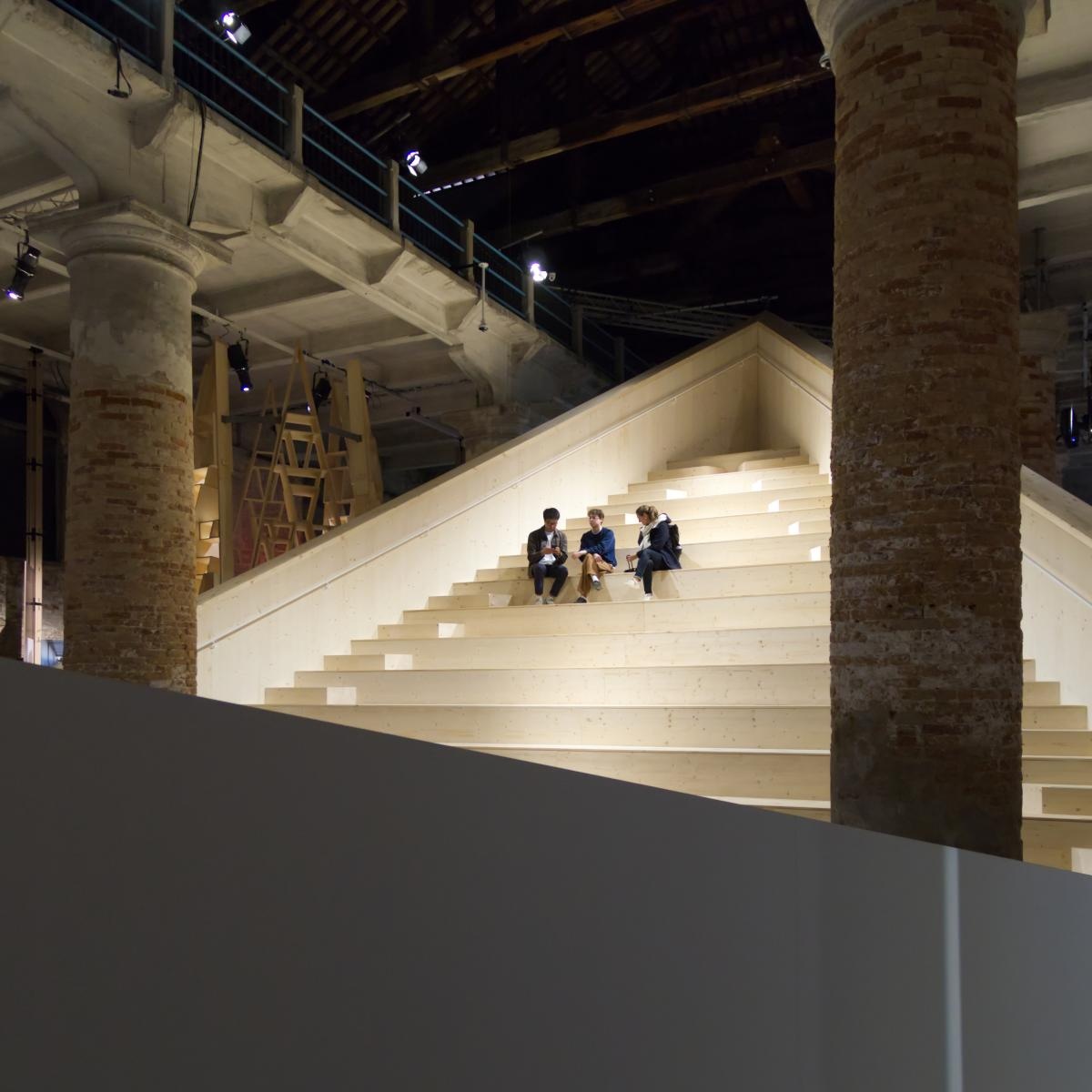 At #BiennaleArchitettura2025, Carlo Ratti’s open call brings 300 projects by 750+ contributors to the Arsenale’s Corderie—curated into Natural, Artificial &amp; Collective. A global portrait of architecture today.
world-architects.com/en/architectur…

Photos: John Hill

#VeniceBiennale