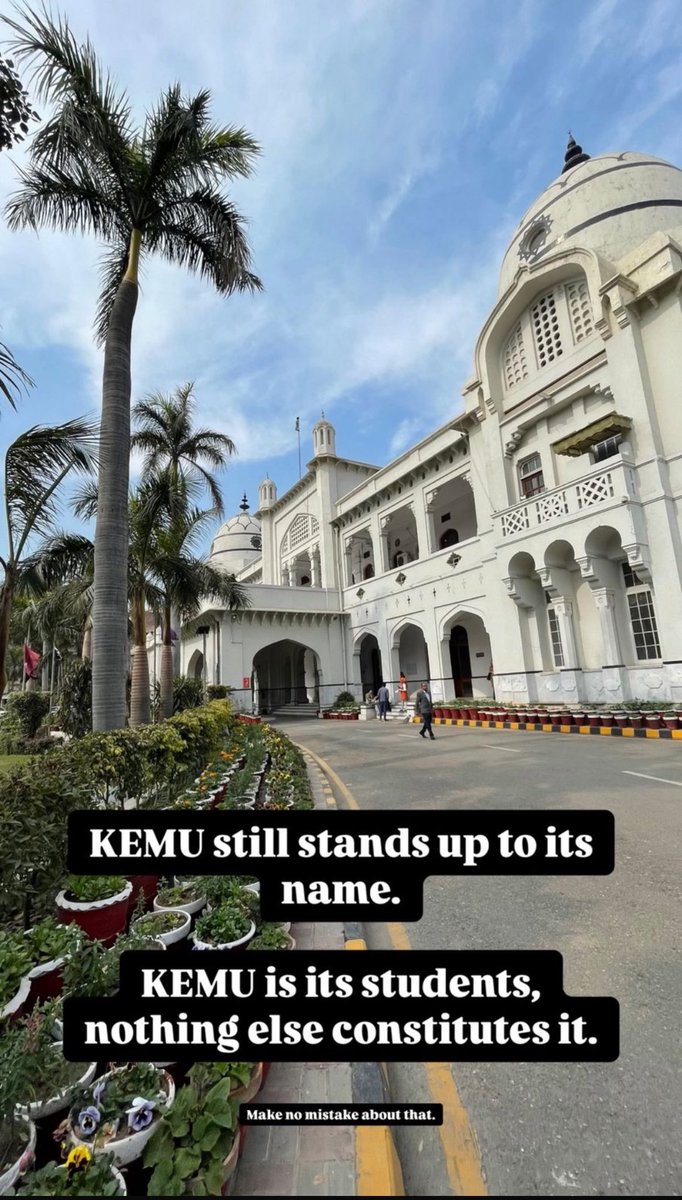 kemcolian3344's tweet photo. The truth is that the HOD doesn’t like KE either. He repeatedly shows hatred towards the university and its students.
He hates kemcolians yet he is their teacher. He hates the “dar o dewaar” of this institution too. 
@MaryamNSharif @pmc_org @SHCMEHealth 
#ViolenceinKEMU https://t.co/N0bRDOv0Lb