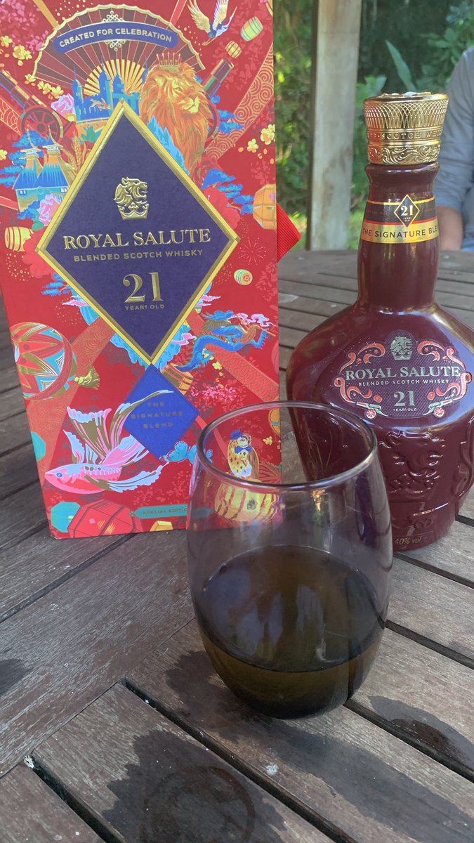 Tarde de paz 🥃🍀