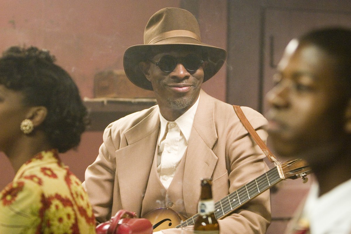 kebmomusic's tweet photo. 🎬 #WeekendWatch: Honeydripper (2007)
Keb’ Mo’ stars as Possum, a blind guitarist in this soulful Southern story.
📺 Watch now: https://t.co/RYl2PZ54FS
Also available via FilmRise and DVD.
#KebMo #Honeydripper #MovieNight #BluesFilm https://t.co/MxE1Orrt0u