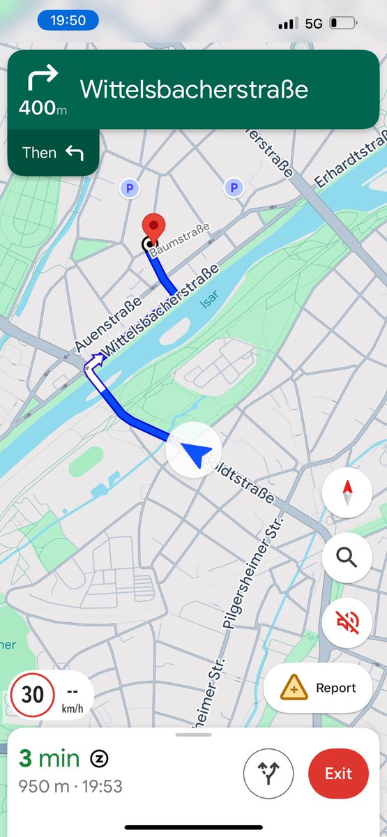 jeriamena's tweet image. Was Google Maps always this bad? Horrendous UX.
Apple Maps vs Google Maps.