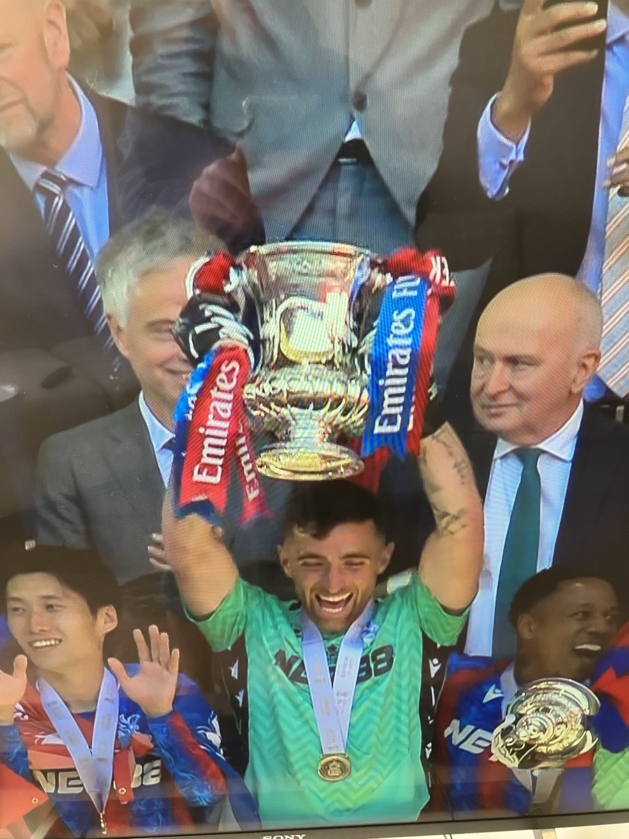 ExMevaRed's tweet photo. So one of the worst keepers in our history is an FA Cup winner.
Surprised he didn’t drop it to he honest.
#NFFC #CPFC #MattTurner https://t.co/4ODXwJd4n9