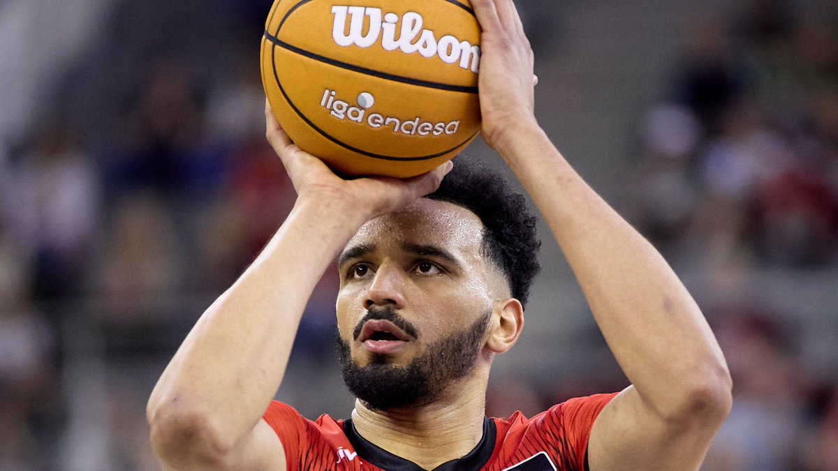 DBasket (@dbasketes) on Twitter photo 🏦Amine Noua ha conseguido hoy su 20° partido de 15+ puntos en una temporada con <a href="/CoviranGranada/">Coviran Granada</a>, récord absoluto del club.
👉El último en conseguirlo en un equipo <a href="/ACBCOM/">Liga Endesa</a> de la ciudad granadina fue Michael Wright con CB Granada... ¡en 2003! 🏦Amine Noua ha conseguido hoy su 20° partido de 15+ puntos en una temporada con <a href="/CoviranGranada/">Coviran Granada</a>, récord absoluto del club.
👉El último en conseguirlo en un equipo <a href="/ACBCOM/">Liga Endesa</a> de la ciudad granadina fue Michael Wright con CB Granada... ¡en 2003!