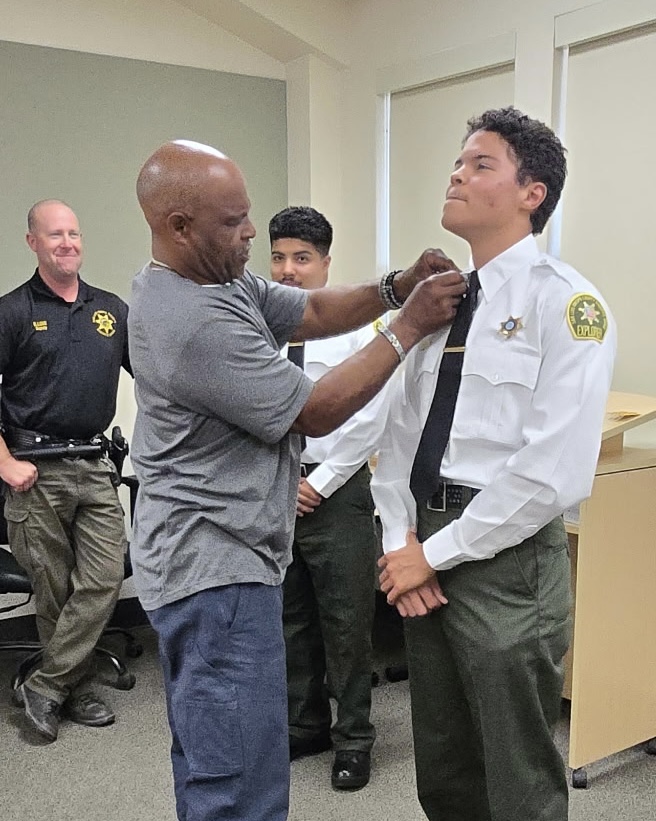 SLOSheriff's tweet image. This week we held a promotional ceremony for members of our Explorer Post! 🎉 We’re proud of this outstanding group of young people and grateful for their dedication, leadership, and the countless volunteer hours they give to our community. 👏🚓 #Explorers #FutureLeaders