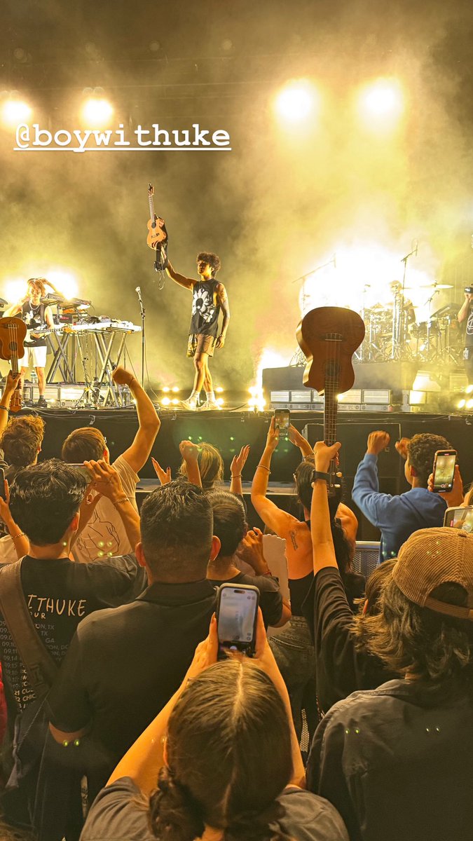 .<a href="/boywithukes/">BoyWithUke</a> so impressed last night! Great show!