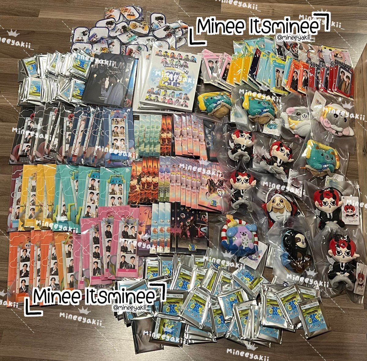 Mineeyakii_'s tweet photo. #UpdateMineeCon #LOLFanFest2025
อัพเดทรูปนะค้าบบบบบบ สินค้าบพรีออเดอร์+หน้างาน
✖️เด๋วเค้าขอเช็คก่อนน๊าาา ออเดอร์ ของไครขาดอะไรไหม ขอเวลาเคลียร์หน่อยน๊าาาาา🥺🥺 https://t.co/9vdRiNHfLw