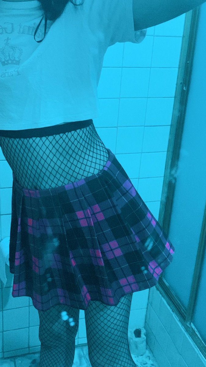 asana_la's tweet photo. Buenas tardes ¿Cómo están? Espero que estén muy bien🥰

#femboy #femboys #fem #bisexual #gay #femboygamer https://t.co/c4i8XRe7Tn