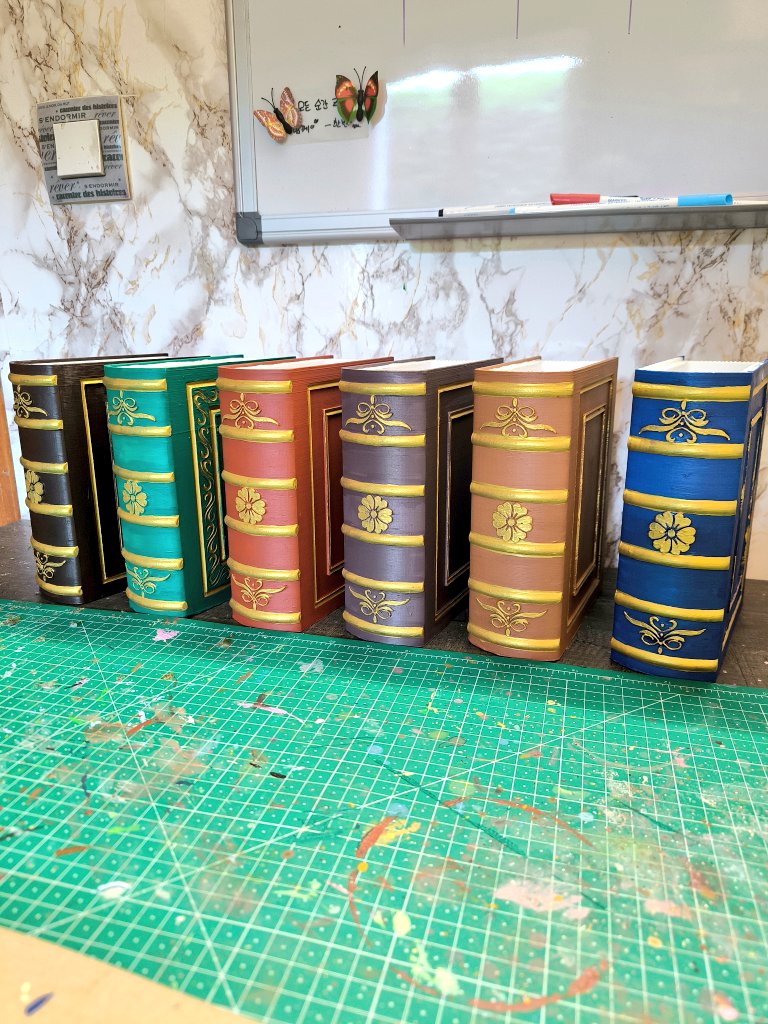 C'est hyper long a peindre et a imprimer mais ça rend plutôt bien ! ✨
~ Je vais en faire quelques un en plus dans d'autres couleurs 🫶🌷