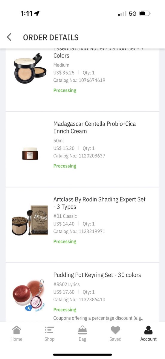 seap3arl's tweet image. Don’t buy food. Buy make up ❤️‍🔥