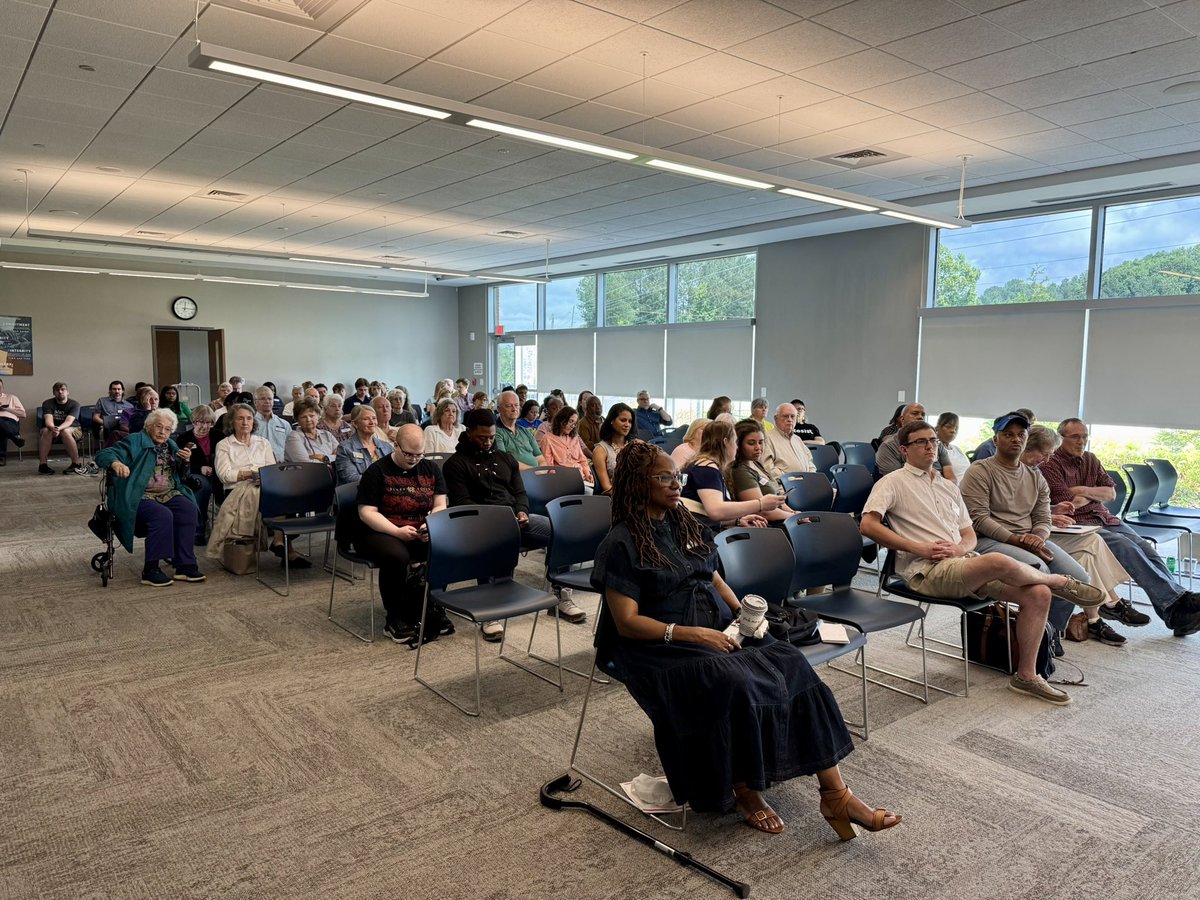 jon_gillooly's tweet image. Scenes from the Cobb County Democratic Committee’s Saturday meeting at North Cobb Library.