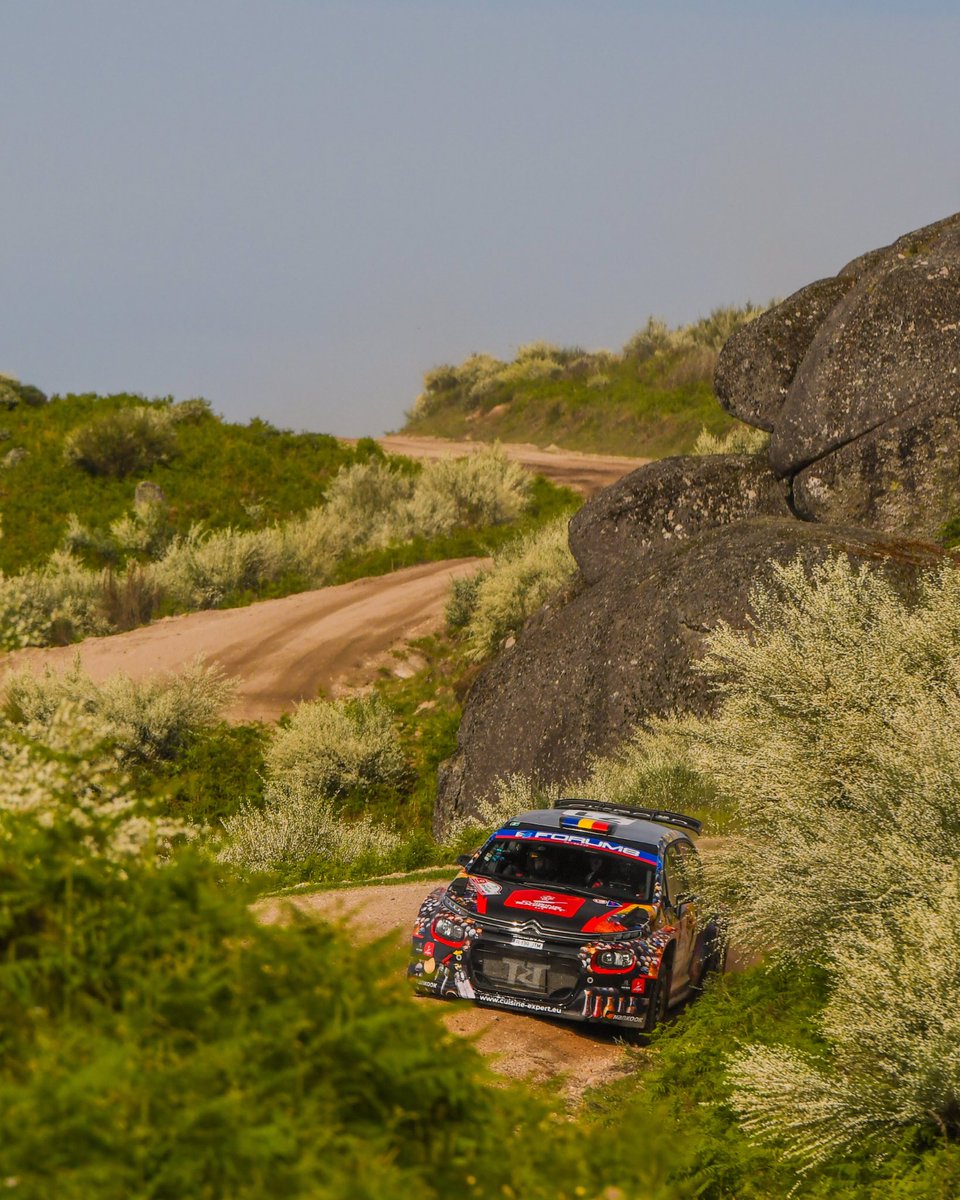 CitroenRacing's tweet photo. Ready for Lousada? Because the #C3Rally2Family is! 🔥

#WRC #RallyPortugal #C3Rally2 #CitroënRacing https://t.co/Q7HiVocgR5