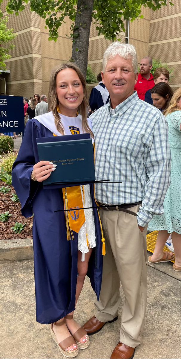 PACSSoftball's tweet photo. Congratulations to our Graduates!!!  We are praying for you as you move on from Prince. We can’t wait to see the plans God has for each of you.

We are so proud and honored to celebrate with you @Rachel_Biggs10, @tayylor_thomass, &amp; @AnnaWilliams464 💙💛 https://t.co/GzdWxB9mWB