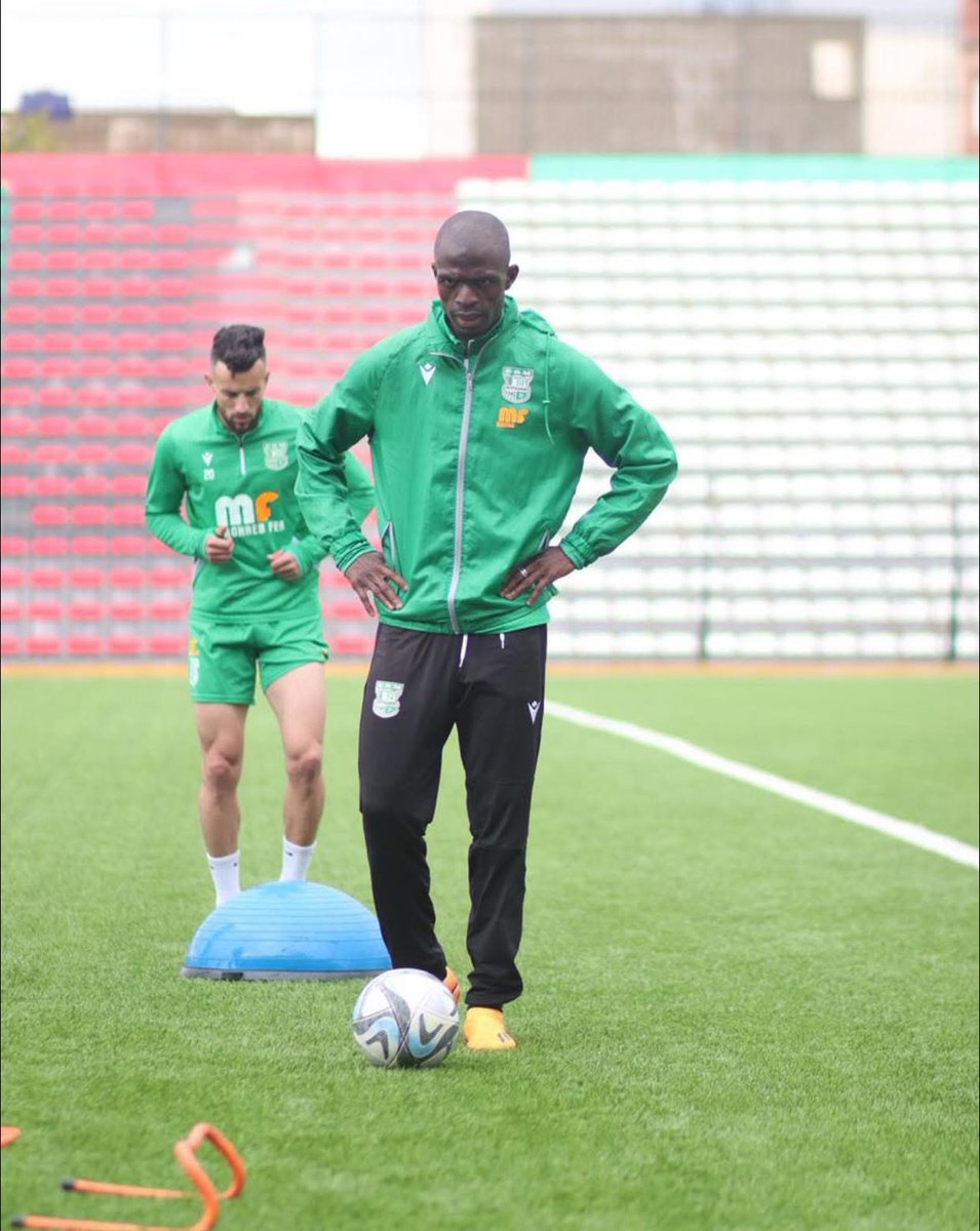 FodeCamaraFC's tweet photo. Travaille dur et laisse le reste au temps. Prêt pour la nouvelle bataille de demain. 💚✊.
#FC14 https://t.co/wsFoZXhaDY
