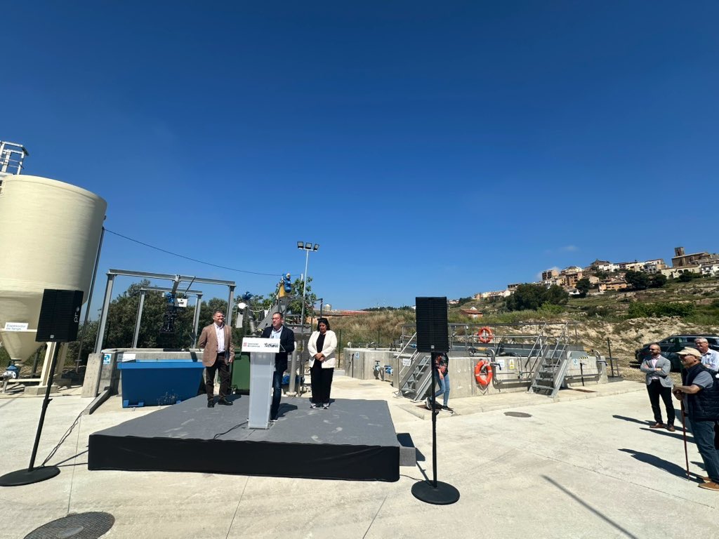 marcsolanes's tweet photo. Avui s'ha inaugurat la depuradora de #Cubells, la 12a de la #Noguera, reivindicada i treballada des de 2003! https://t.co/xyNkNcbab3