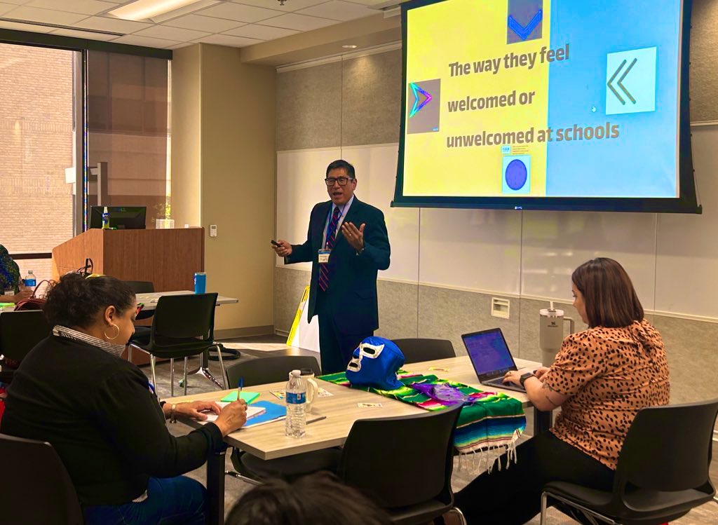 HugoBIL (@hugo_bil) on Twitter photo Parents play a key role in the success of students. Thank you Castillo, for your powerful insights on Empowering Parents 🙏 Excellent session! 👏 Ensuring families feel welcomed and included is key! 👍 <a href="/SAAABEofTexas/">@SAAABEofTexas</a> <a href="/izzygonzalez72/">Israel Gonzalez</a> <a href="/claudiatrgarcia/">Claudia Treviño Garcia, Ph.D.</a> <a href="/miguelmigrant/">Miguel Castillo, MS Ed, BS 🍎🍊🍓</a> Parents play a key role in the success of students. Thank you Castillo, for your powerful insights on Empowering Parents 🙏 Excellent session! 👏 Ensuring families feel welcomed and included is key! 👍 <a href="/SAAABEofTexas/">@SAAABEofTexas</a> <a href="/izzygonzalez72/">Israel Gonzalez</a> <a href="/claudiatrgarcia/">Claudia Treviño Garcia, Ph.D.</a> <a href="/miguelmigrant/">Miguel Castillo, MS Ed, BS 🍎🍊🍓</a>