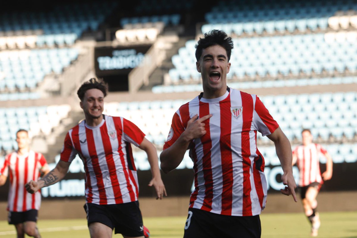 athletic_eus's tweet photo. 🎩 A ze dotorezia, Peio!

Huestamendiak ukitzen duen lehen baloia izan da eta bikain bukatu du jokaldia #BilbaoAthletic-ekin bere lehen gola sartzeko.

✊ Goazen!

0-1 I #CeltaFortunaBilbaoAthletic #AthleticLezama 🦁 https://t.co/jg0pfXJW6f