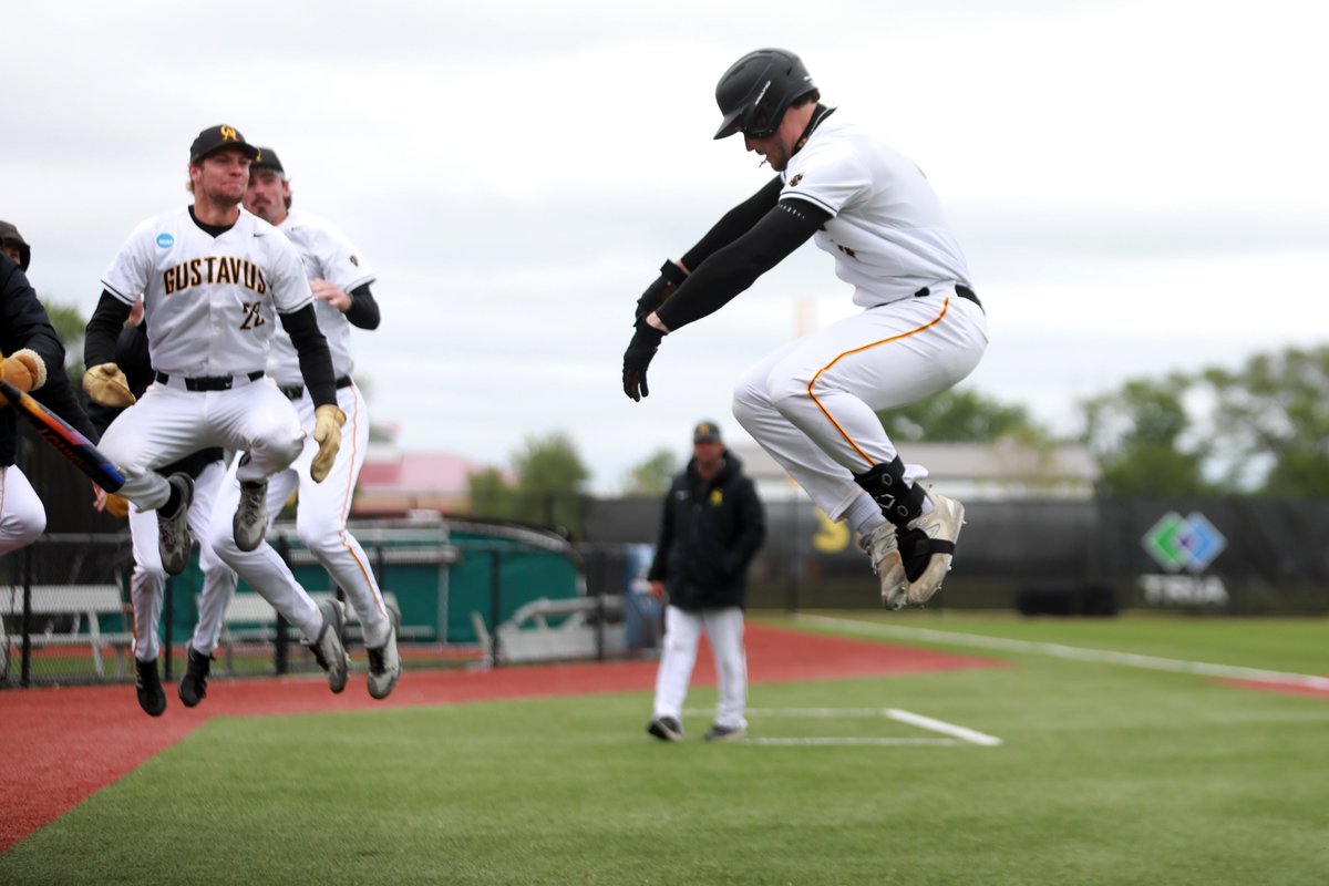 Gustavus Athletics tweet media