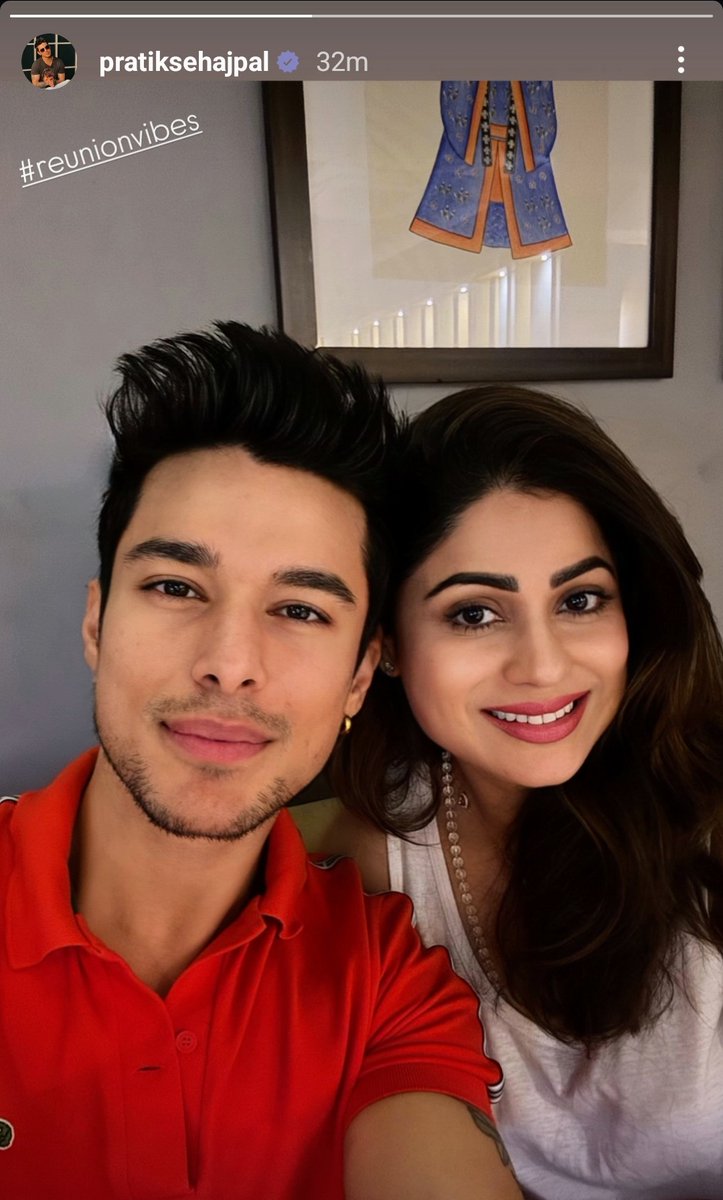 Nix_ForeverUrs's tweet photo. Awwww!!! #PraSha is the Best ❤️❤️❤️ This Gives Me Joy ✨️
@praticksejpal Red 🥰😙
#PratikSehajpal https://t.co/tzvwuCHxQ5