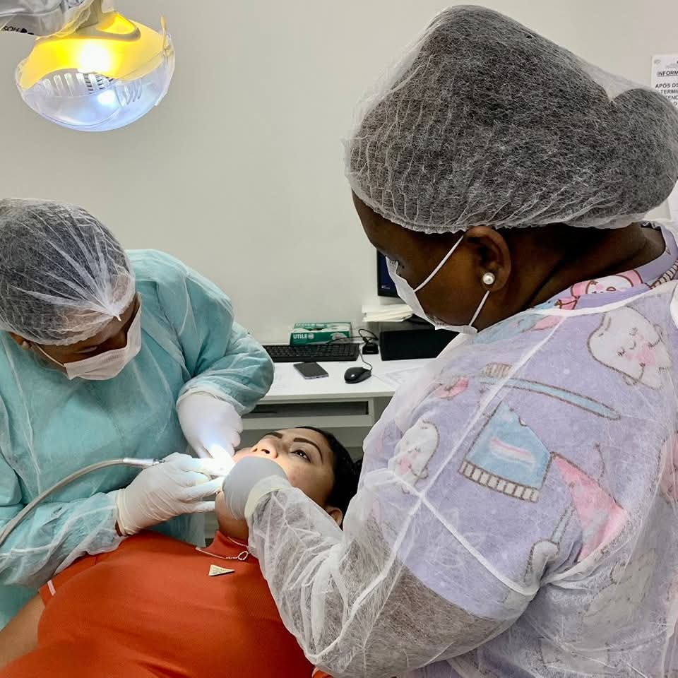 prefmacapa's tweet photo. Cuidando de quem cuida! 💕
Mamães atípicas receberam acolhimento, com massagem, exames, apoio psicológico, corte de cabelo e mais.
Ação com muito carinho da Prefeitura de Macapá! ✨️
#CuidandodeQuemCuida #PrefeituraDeMacapá #MãesAtípicas #Semsa #TEA https://t.co/rW2MAxxKnq
