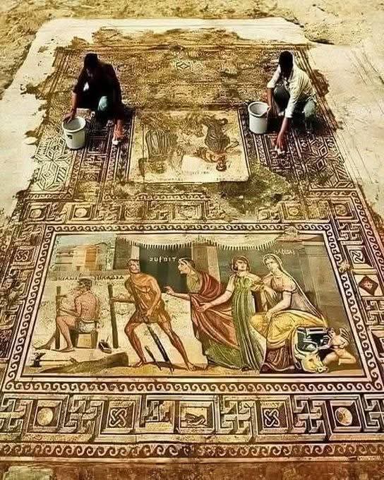 Dr_TheHistories's tweet photo. Near the Syrian border in Türkiye 🇹🇷 lies the ancient city of Zeugma, where a team of archaeologists led by Professor Kutalmış Görkay from Ankara University has uncovered three stunning Greek mosaics dating back to the 2nd Century BC. These remarkable artworks offer a rare glimpse into the city’s vibrant past.

Zeugma, once a bustling trade hub of the Eastern Roman Empire, is renowned for its rich cultural heritage. The newly discovered mosaics vividly portray mythological figures alongside scenes of daily life, showcasing not only the artistic talent of the craftsmen but also the diverse influences that shaped the city’s identity.

These mosaics not only emphasize Zeugma’s significance as a center of commerce and culture in the ancient world but also celebrate the timeless beauty and skill of its artisans—reminding us of the enduring legacy that art can leave across millennia.

#drthehistories