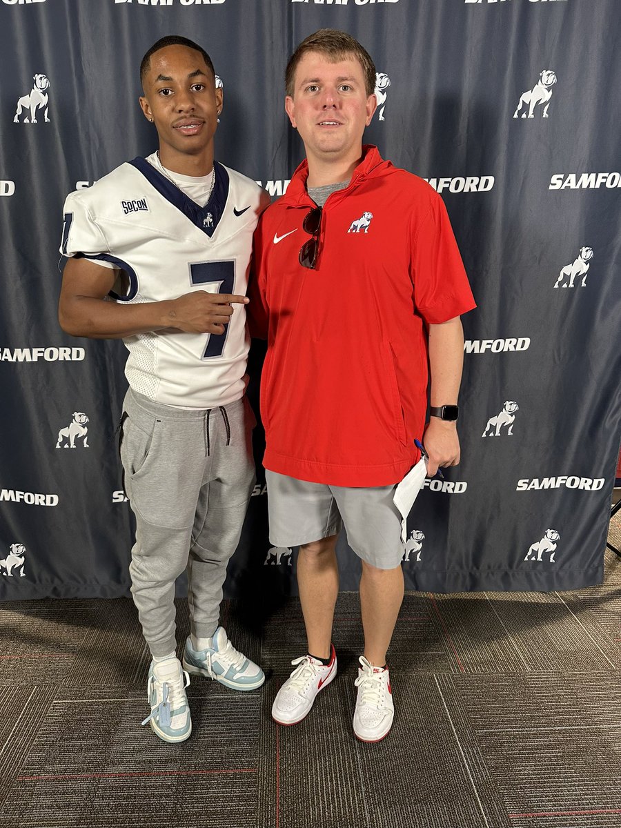 Emanuel Palmer (@emanuelpalmer26) on Twitter photo Had a great time down at <a href="/SamfordFootball/">Samford Football</a> Junior Day! <a href="/RickyTurner19/">Ricky Turner</a> <a href="/CoachMoody56/">Darien Moody</a> <a href="/CoachJoeRocconi/">Coach Joe Rocconi</a> <a href="/CoachLoganJohns/">Logan Johns</a> <a href="/CHSDragonFB/">CHS Dragon Football</a> Had a great time down at <a href="/SamfordFootball/">Samford Football</a> Junior Day! <a href="/RickyTurner19/">Ricky Turner</a> <a href="/CoachMoody56/">Darien Moody</a> <a href="/CoachJoeRocconi/">Coach Joe Rocconi</a> <a href="/CoachLoganJohns/">Logan Johns</a> <a href="/CHSDragonFB/">CHS Dragon Football</a>