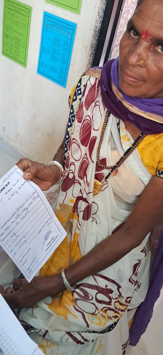 AAM_Valpor's tweet image. #Aamvalpore મા આરોગ્ય કર્મચારી દ્વારા #valpore ગામના દર્દી ની યોગ્ય આરોગ્ય તપાસ કરી યોગ્ય આંખની ખામીઓ હોવાથી ચકાસણી માટે નજીક ના સામુહિક આરોગ્ય કેન્દ્રમાં જવા માટે રીફર સ્લીપ લખી આપવામાં આવી હતી. 
#PHCKHARETHA 
#cdhobharuch 
#ddobharuch 
#collectorbharuch 
#MamlatdarNetrang